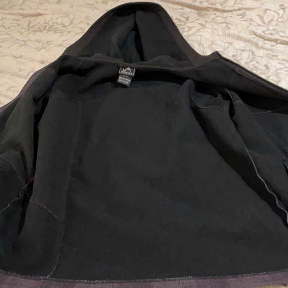 Vertical ‘9 SZ XL (18-20) Women’s Zip Front Lightweight Black/Red Hooded Jacket - Picture 9 of 14